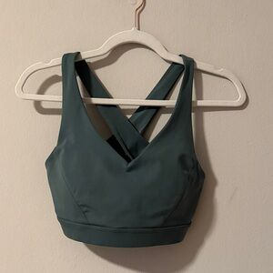 Lululemon Athletica Envital Bra B/C Cup Size 8/10 - medium forest